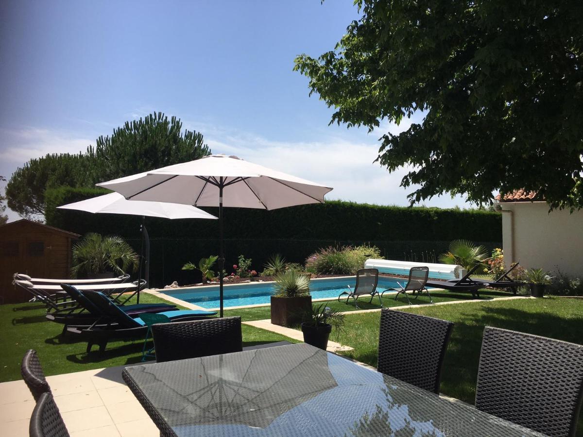 Domaine De La Vigne Bed & Breakfast Cadalen Dış mekan fotoğraf