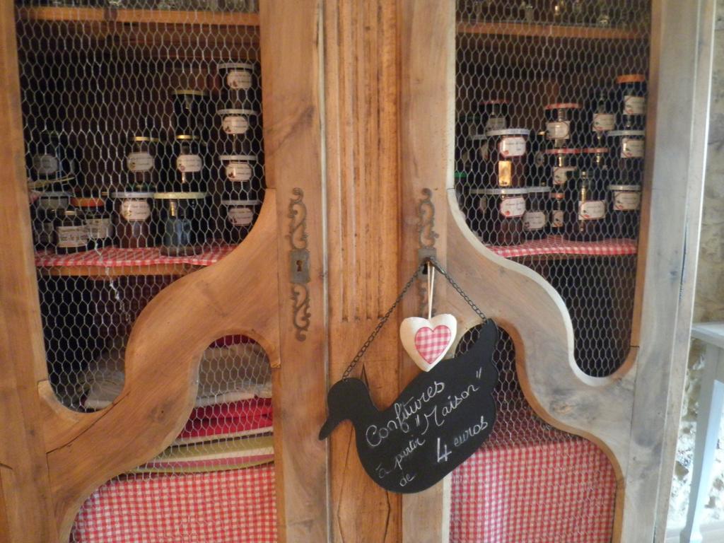 Domaine De La Vigne Bed & Breakfast Cadalen Dış mekan fotoğraf
