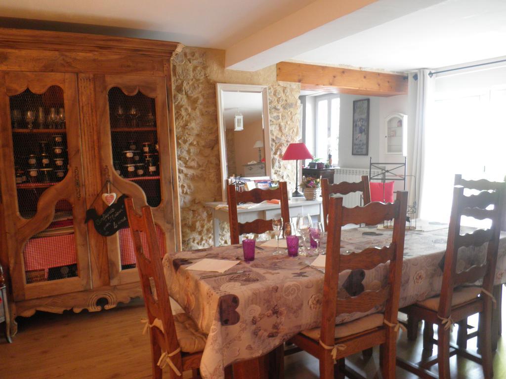 Domaine De La Vigne Bed & Breakfast Cadalen Dış mekan fotoğraf